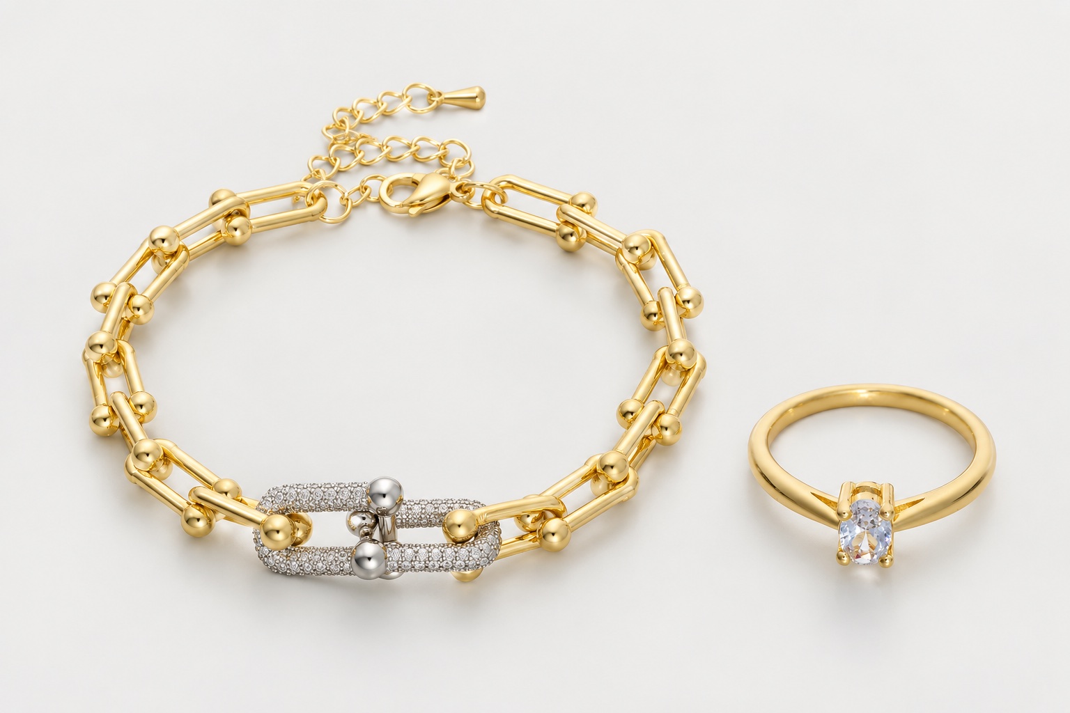 Anillo EAD-06-106 y pulsera EPD-06-047 de Joyas Frida